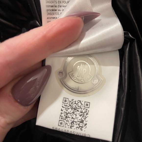 Moncler Black Down Fulmarus Long Coat Mint Condition Size 4 Moncler sizing - Picture 6 of 6